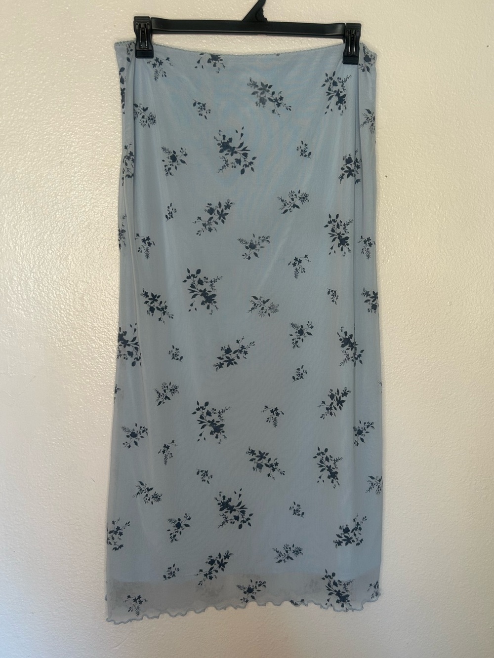 Dainty Light Blue Floral Maxi Skirt with Delicate Wavy Hemline